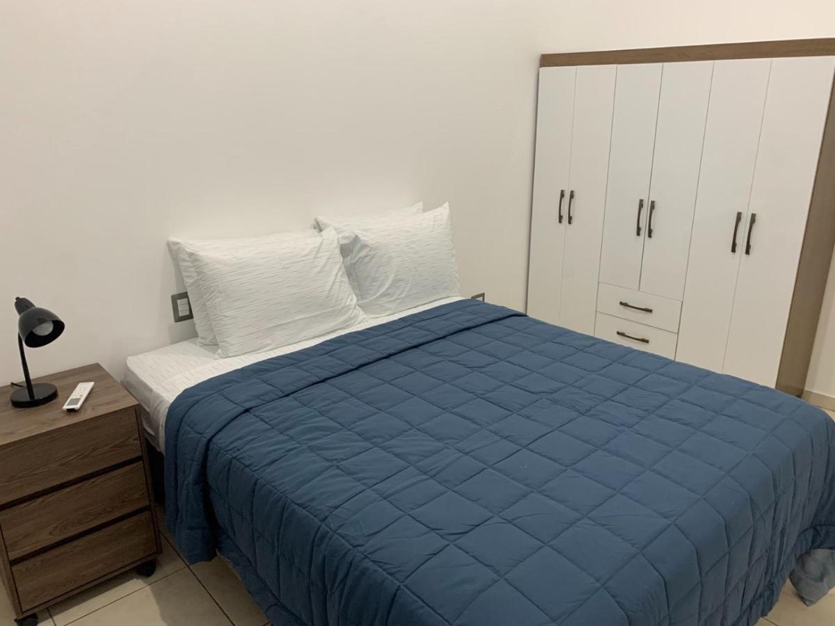 Comfortable And Roomy, In 손소나테 외부 사진